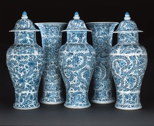 Kék-fehér garnitúra, Kangxi korszak (1662-1722) (porcelán)