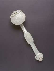 Ruyi jogar (szeladon kő) (a részletekért lásd: 241131 és 241132)