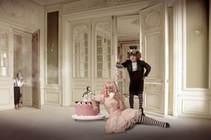 Szeszélyes fantasy-találkozó alkotó: Christine von Diepenbroek
