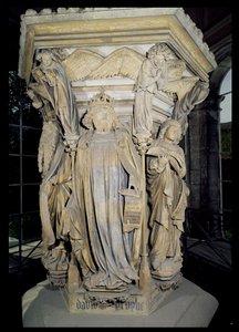 Dávid király Mózes és Jeremiás mellett, a Mózes-kút hatszögletű talapzatának részlete, 1395-1404 kő a részletekért lásd: 86117-19