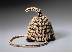 Kalap (kagyló és csont) (lásd még: 181647)