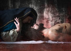 Pieta: Az anya fájdalma alkotó: Corrado La Licata