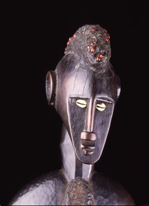 Női ritmusdob (fa) (908540 részlet) alkotó: Culture Senufo