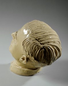 Egy férfi mellszobra, 1934 körül (mázas kerámia) alkotó: Donald Hastings