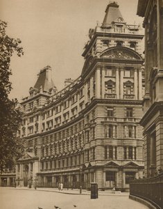 Salisbury House: Palatial Business Premises in the City, 1935. alkotó: Donald McLeish