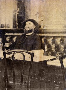 Verlaine kávéban, ürömöt iszik