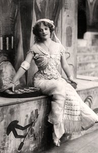Madge Vincent, énekes és színésznő, 1900-as évek.