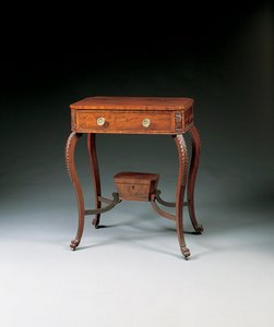 Klasszikus faragott munkaasztal, 1810-20 alkotó: Duncan Phyfe