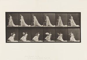242. tányér. Szék elhelyezése, legyező ülve és flörtölve, 1885 alkotó: Eadweard Muybridge