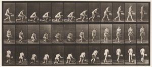 251. tábla. Bal térdre térdelve, bal kézben kosárral és emelkedéssel, 1872-1885 alkotó: Eadweard Muybridge