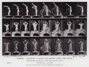 Mozgó emberalak: Nő, egy medencével a feje fölött (f/w fotó) alkotó: Eadweard Muybridge