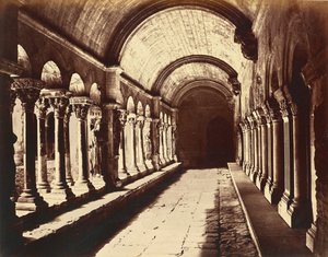 Arles. A Saint-Trophime kerengője alkotó: Édouard Baldus