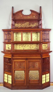 Harmónia sárgában és aranyban: The Butterfly Cabinet, 1877-78 (olaj, mahagóni, sárga csempével, sárgaréz díszlécekkel és üveggel)