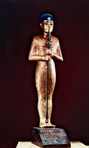 Ptah isten figurája Tutankhamon sírjából, Új Királyság (aranyozott és festett fa fajansszal)