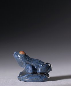 Béka amulett, ie 1380-1330 körül (polikróm fajansz) alkotó: Egyptian 18th Dynasty