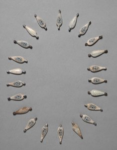 Szirom alakú gyöngyök, Kr.e. 1391-1353 körül alkotó: Egyptian 18th Dynasty