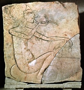 Sült kacsát evő hercegnőt ábrázoló dombormű a Tell El-Amarna-i Északi Palotából, Új Királyságból, ie 1353-1337 (mészkő)