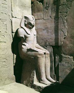III. Tuthmosis szobra (i.e. 1490-39) Újbirodalom (gránit)