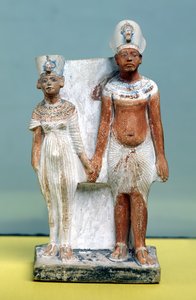 IV. Amenophis (Akhenaten) és Nefertiti szobra Tell el-Amarnából, Amarna-korszak, Új Királyság, ie 1353-1337 (festett mészkő) (lásd még: 50764)