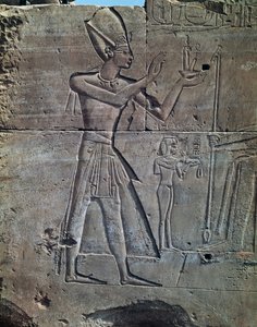 Thutmose III, dombormű, Amun templom, Karnaki templomkomplexum (Unesco Világörökség listája) alkotó: Egyptian 18th Dynasty