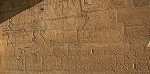 Egyiptomi antikvitás: II. Ramszesz hőstetteit ünneplő domborművek az időszámításunk előtt 1274-ben a kádesi csata során, II. Ramszesz fáraónak szentelt temetési templom alkotó: Egyptian 19th Dynasty