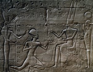 II. Ramesszé az Amun-Ra előtt, dombormű, Nagy Hiposztílus-terem, Amun-templom, Karnaki templomkomplexum (Unesco Világörökségi Listája) alkotó: Egyptian 19th Dynasty