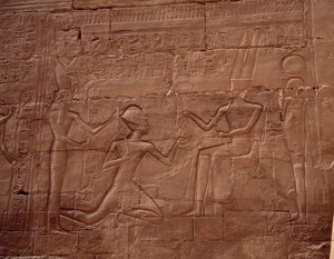 Egyiptomi ókor: Karnak (Karnak) templomának falait díszítő dombormű, Egyiptom. alkotó: Egyptian Egyptian