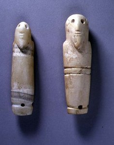 Címkék szakállas férfi fejjel (elefántcsont) alkotó: Egyptian Egyptian