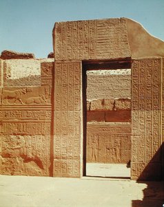 A Harmadik Hypostyle Hall kapuja alkotó: Egyptian Ptolemaic Period
