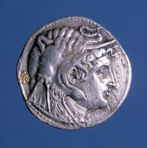 Ezüst érme I. Ptolemaiosz Soter (Kr. e. 367 - ie 283), Egyiptom királyának képmásával.