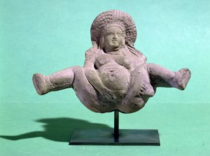 Szülő nő szobra, amelyet terhes nőknek adtak át a sikeres szülésért, Alexandriából (terrakotta)