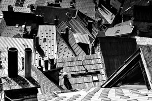 Geometrikus városi tetők alkotó: Elena Raceala