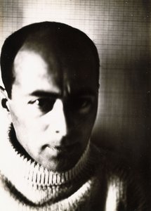 Önarckép, 1924 alkotó: Eliezer Markowich Lissitzky