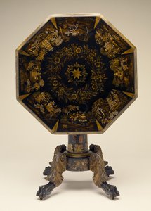 Dönthető asztal alkotó: Eliza Anthony