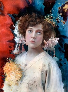 Florence Collingbourne San Toyban, 1902. alkotó: Ellis and Walery