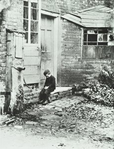 Egy fiú Frogmore-ban, Londonban, 1888 alkotó: English Photographer