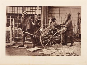 Nyilvános szállítóeszköz, Japán alkotó: English Photographer