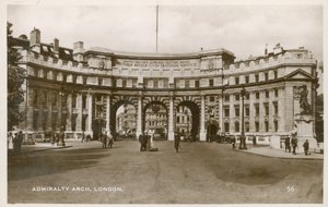 Admiralitás Arch, a Mall, London alkotó: English Photographer