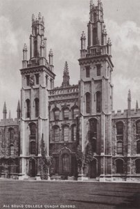 All Souls College Quadrangle Oxford alkotó: English Photographer