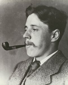 Arnold Bennett, pipázik, portré (f/w fotó) alkotó: English Photographer