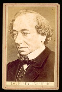 Benjamin Disraeli, Lord Beaconsfield, portré (f/w fotó) alkotó: English Photographer