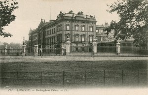 A Buckingham-palota alkotó: English Photographer