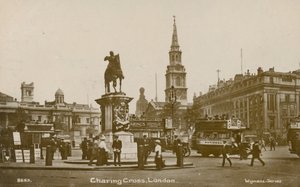 Charing Cross, London alkotó: English Photographer