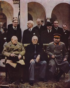 Winston Churchill, Franklin D. Roosevelt és Joseph Sztálin szövetséges vezetőinek konferenciája Jaltában, Krímben; Szovjetunió, második világháború, 1945. február 7 alkotó: English Photographer