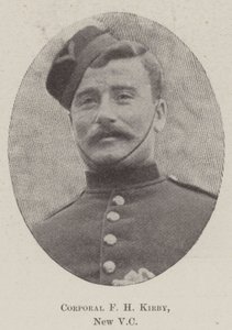 F H Kirby tizedes, új kapitány alkotó: English Photographer