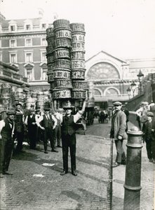 Covent Garden Market, London alkotó: English Photographer