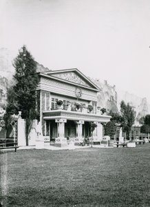 Cremorne Gardens, London: Swiss Cottage alkotó: English Photographer