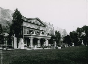 Cremorne Gardens; London: Swiss Cottage alkotó: English Photographer