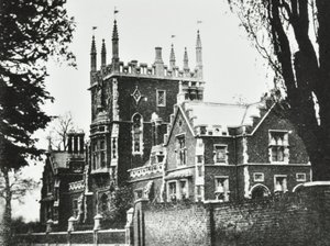 Elizabethan School, Broomhouse Lane: külső, 1880 alkotó: English Photographer