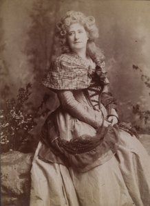 Ellen Terry Clarisse szerepében a Robespierre-ben, Lyceum Theatre alkotó: English Photographer